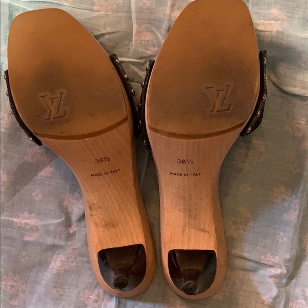 Louis Vuitton Sandals - Picture 3 of 8